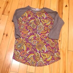 Womens medium lularoe top